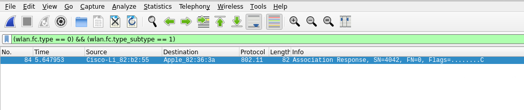 Wireshark capture showing 802.11 Association Response from 'Cisco-Li\_82:b2:55' to 'Apple\_82:36:3a'.